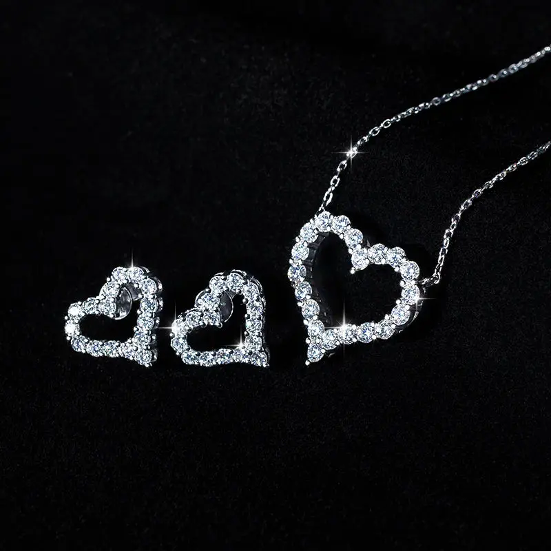 

S925 Стерлингового Серебра Vvs D Цвет Муассанит Сердце Любовь Подвеска Ожерелье Золотые Серьги Любовь для Женщин