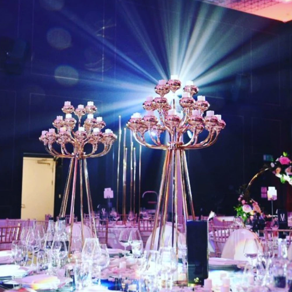 

4pcs/6pcs)Background Layout Props Frame Outdoor Wedding Decoration candle Iron Art Arch Flower