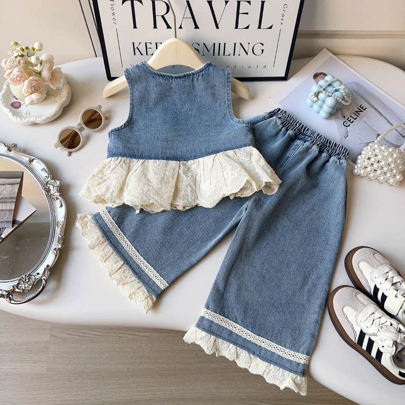 Girls\' Vest Set Spring and Autumn New Fashion Sleeveless Stitching Denim Vest + Trousers Two-piece Set  Girl Clothes