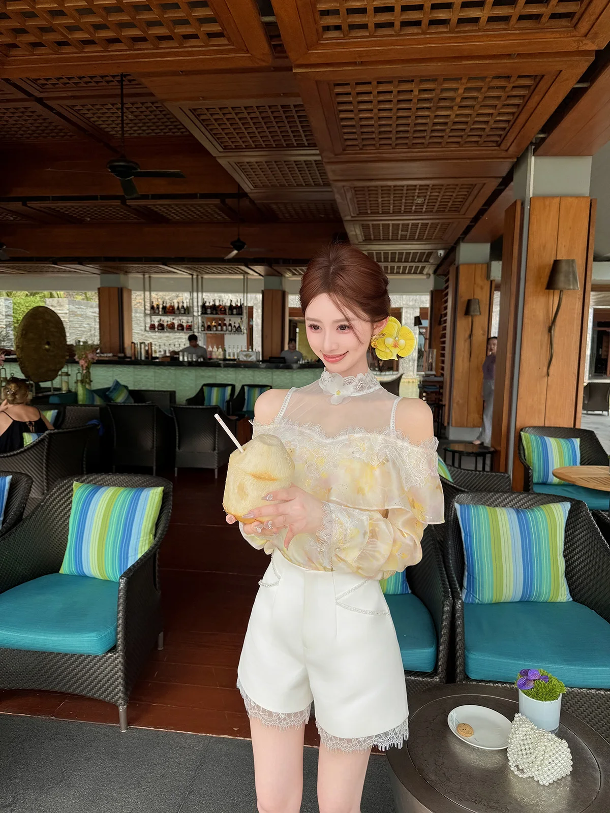 

Faionable Lace Trim Stand Collar oulder Bared Top by Yuxiao Xiao Autumn New Arrival European Sle Polyester Fiber Long S...