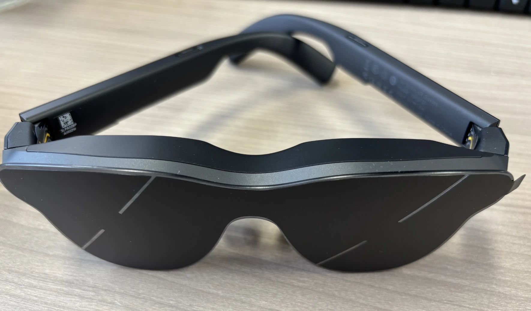 新しいRayNeo Air 3S ProスマートARグラス、4メートル135インチに相当、3Dサラウンドサウンド、120Hz 3Dサラウンドサウンドスピーカー