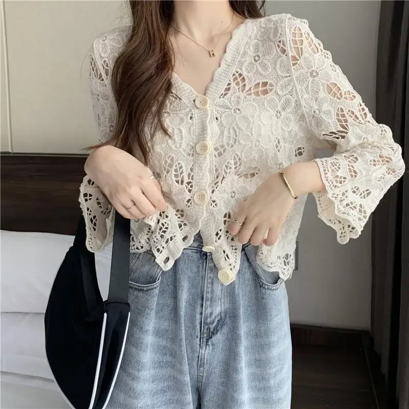 Women Korean Fashion Hollow Knitted Cardigan Thin Jacket Shawl Summer Sun Protection Blouse Spring Autumn Black White Women Coat