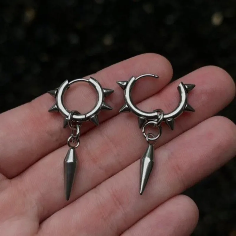 

1 Pair Hot Selling Personalized Thorny Circle Buckle Star Pointed Cone Earrings Internet Famous Spicy Girl Trendy Cool Versatile