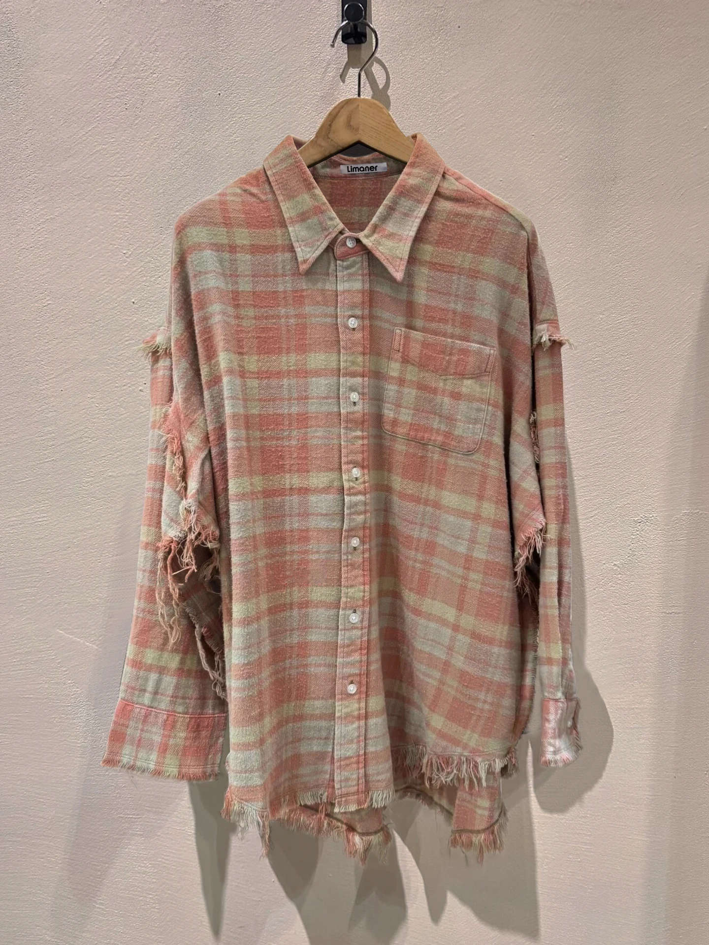 

2025 Autumn New Plaid Long Sleeve Shirt Women Loose Cotton Casual Shirt with Frayed Hem