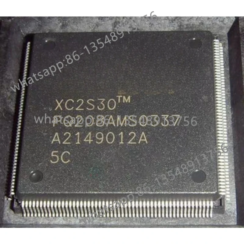 

XC2S30-5PQ208C подлинный встроенный чип процессора