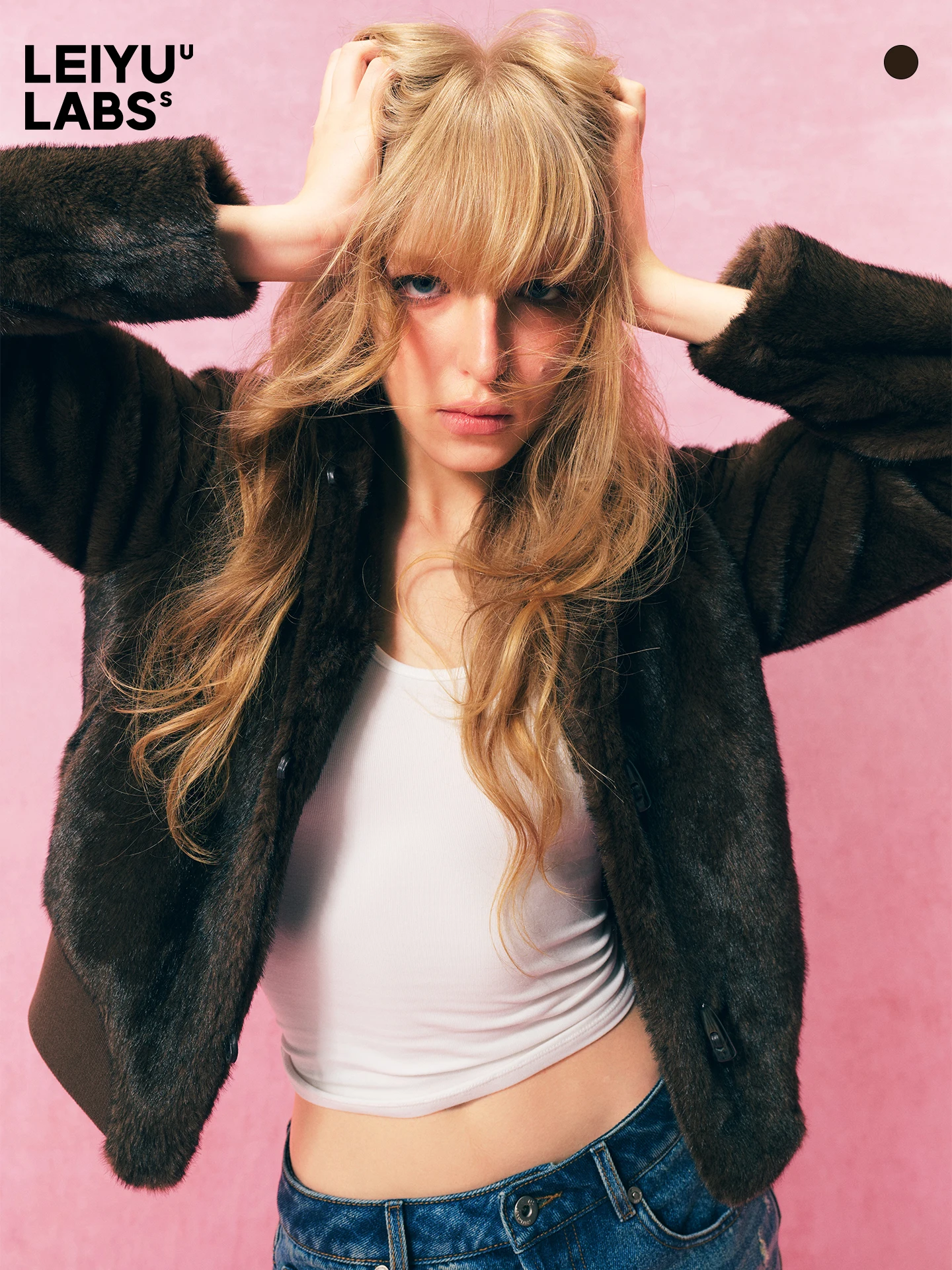 

LeiYu Labs Women's Loose Fur Jaet Stand Collar Warm Retro Top oulder Width Regular Polyester Fiber Long Sve Zipper Clo...