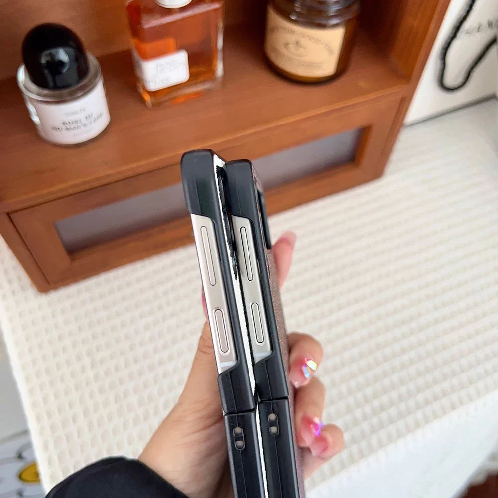 Gradient Glitter Sequins Trim Phone Case For Samsung Galaxy Z Flip 6 5 4 3 5G Soft TPU Frame Shockproof Cover