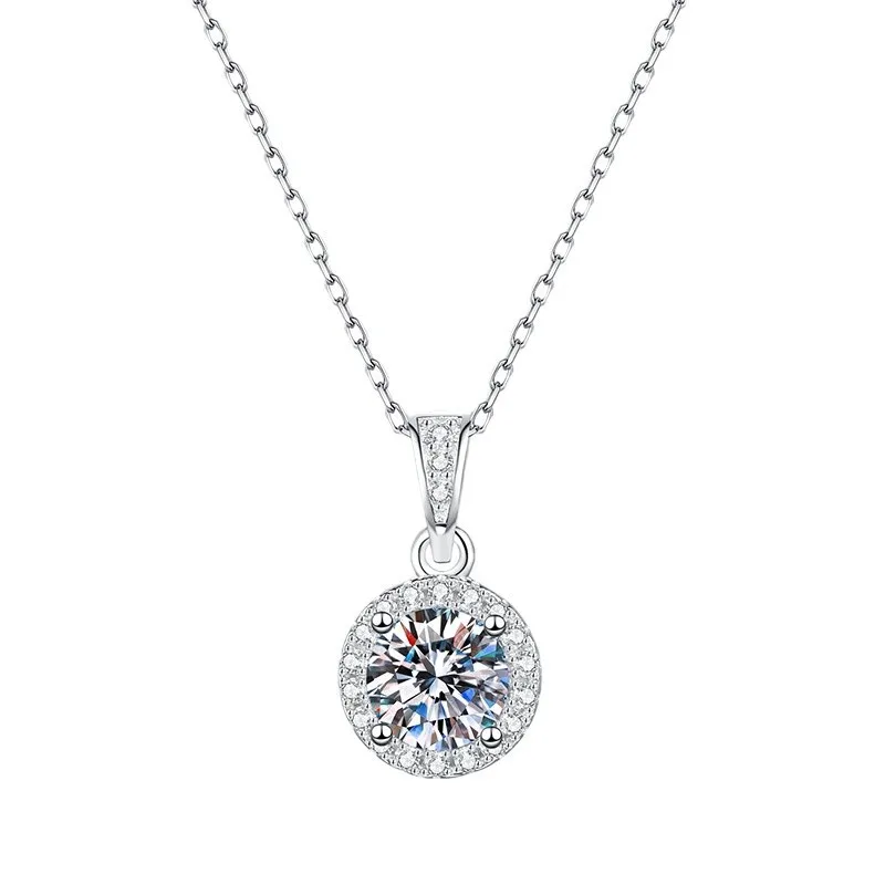 

S925 sterling silver round 1CT VVS1 D color moissanite pendant necklace Valentine's Day jewelry gift