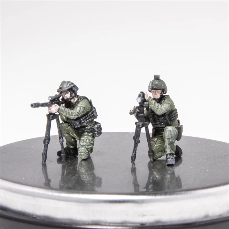 Modèle en résine peint à l'échelle 1:72, 4 pièces, soldats des Forces spéciales russes, figurine d'action, accessoires de scène à faire soi-même, jouets d'exposition de Collection
