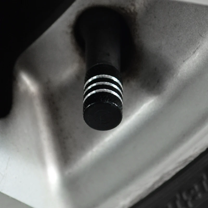 runmade 4x Aluminum Tyre Wheel Stem Air Valve Caps Car Tire Valve Universal Auto Truck Bike Bicycle Motocycle Dust Dustproof Cap