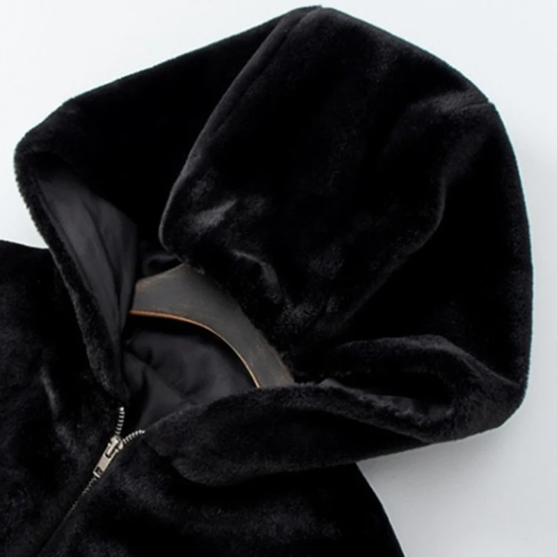 معطف نسائي من الفرو الصناعي بقلنسوة من MEXZT سترة منفوشة سوداء مقصوصة موضة شتوية كورية بأكمام طويلة ملابس خارجية فروي جديدة