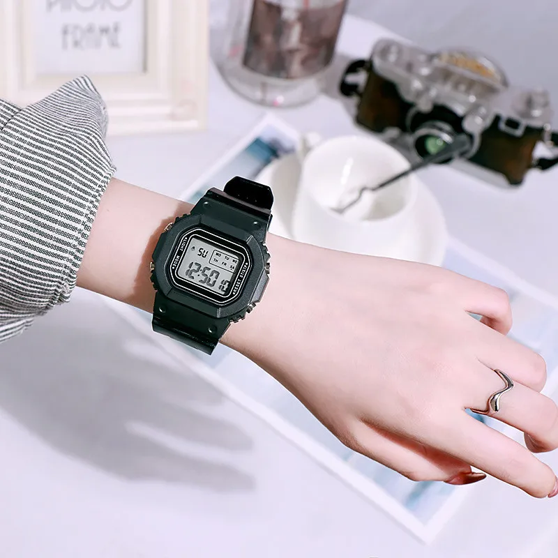 Спортивные мужские и женские электронные часы, простые квадратные цифровые часы, модные водонепроницаемые светодиодные наручные часы, reloj digital mujer
