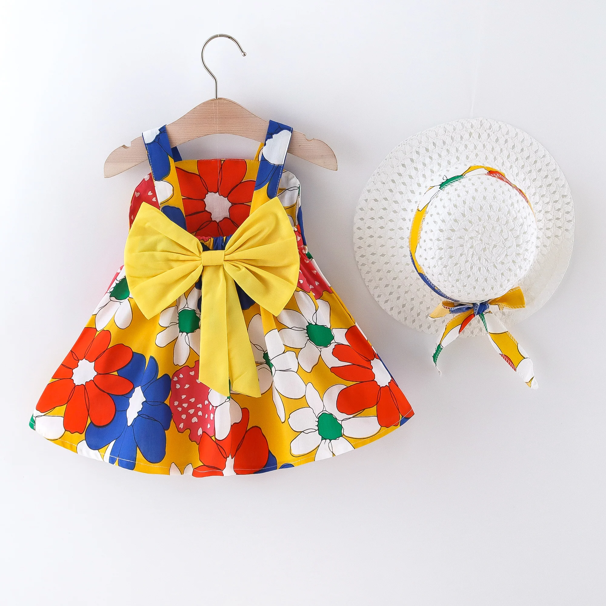 Summer dress and hat two-piece set for girls with irregular flowers big bow cute and stylish suspender dress