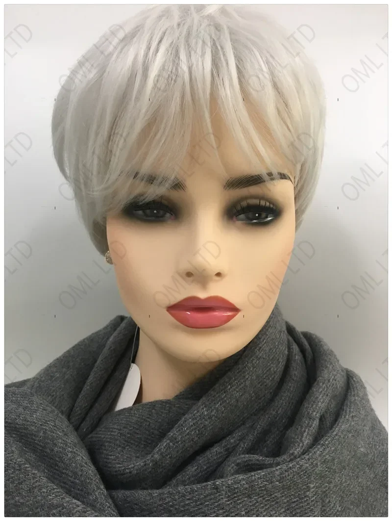 Women\'s Fashion Fluffy Short Synthetic Wigs Ombre Grey Hair Natural Short Straight Hair Wig with Bangs Mommy Daily Wear Peluca