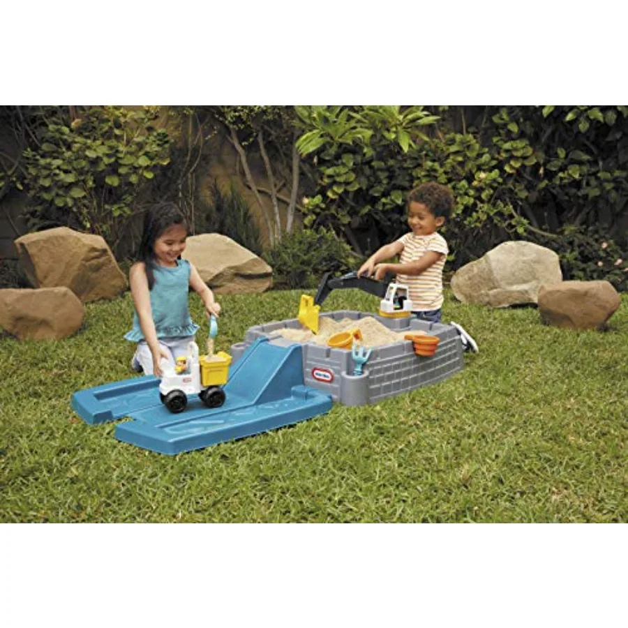 Dirt Diggers Excavator Sandbox for Including lid and Play Sand Accessories Multicolor