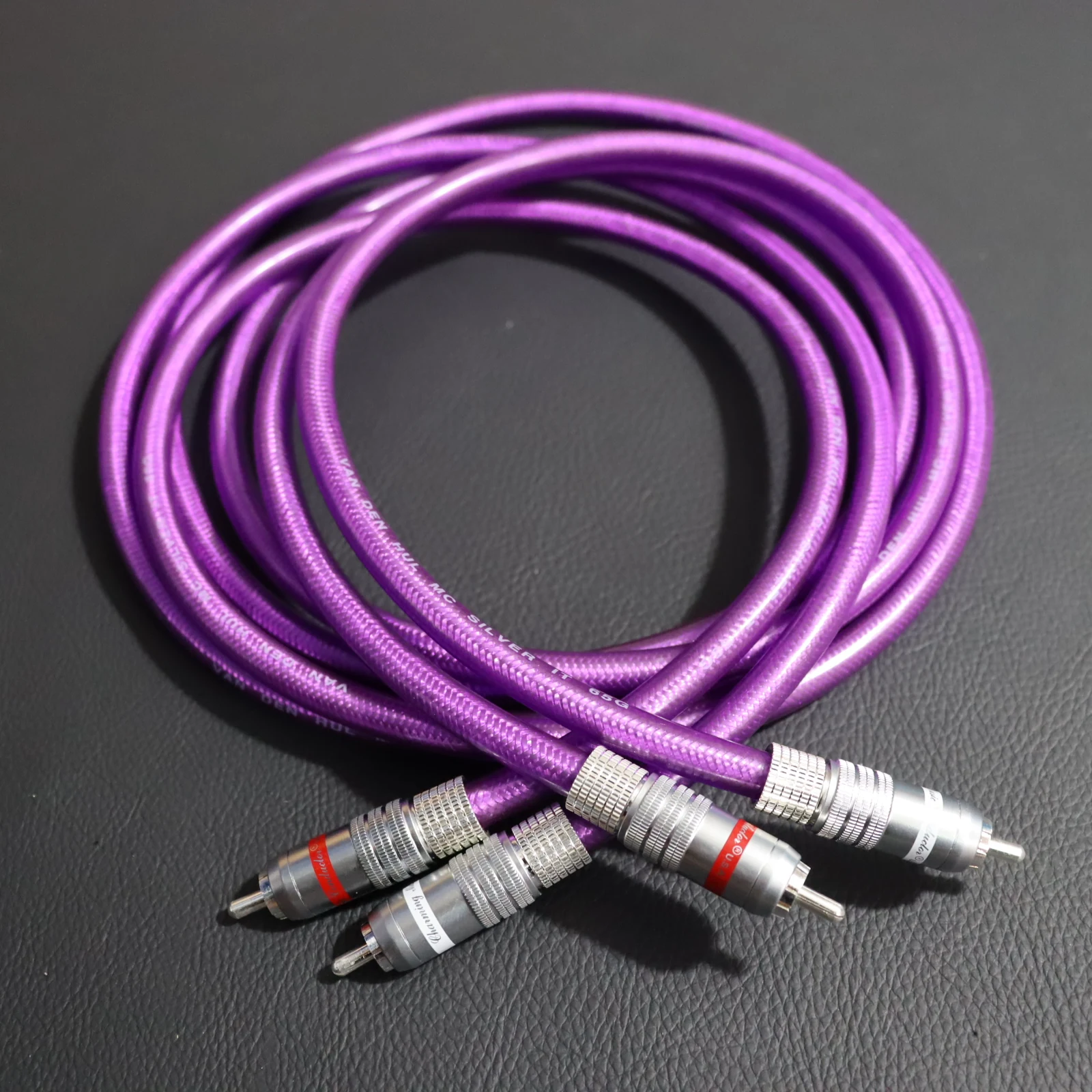 Para audiofilskich kabli RCA Preffair X409 Audio Interconnect Cable z posrebrzaną wtyczką RCA Made