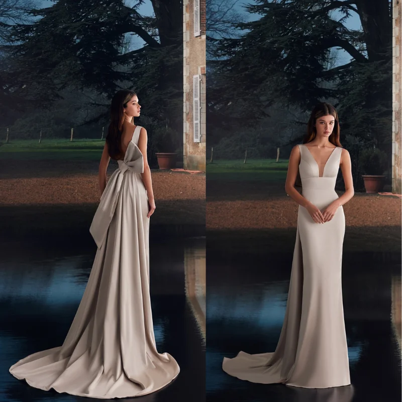 Simple Mermaid Satin Wedding Dress V-Neck Back Bow Bridal Gown with Detachable Train Elegant Bride Dress for Wedding Party