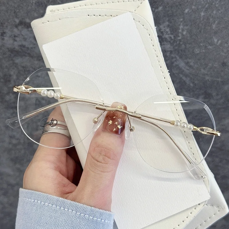 VAMAX Popular Pérola Design Sem Moldura Óculos Mulheres Moda Decorativa Tendência Vintage Anti Lentes de Luz Azul