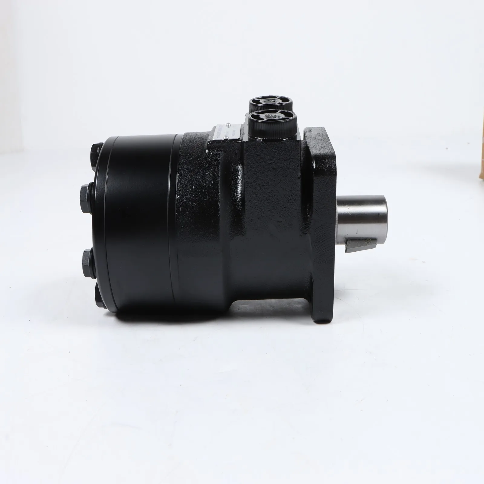 

Гидравлический двигатель 101-1006-009 для Eaton Char-Lynn H Series 231 CM3/R, смещение