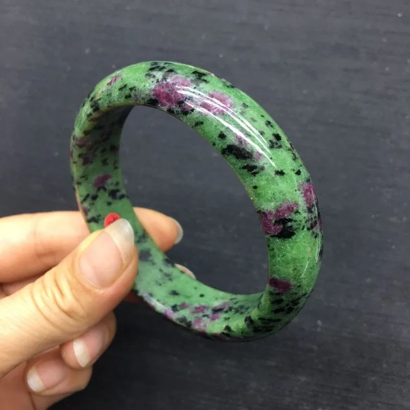 

Red and Green Treasure Bracelet, Women's, Flat Bar, Fashionable and Versatile Jewelry.