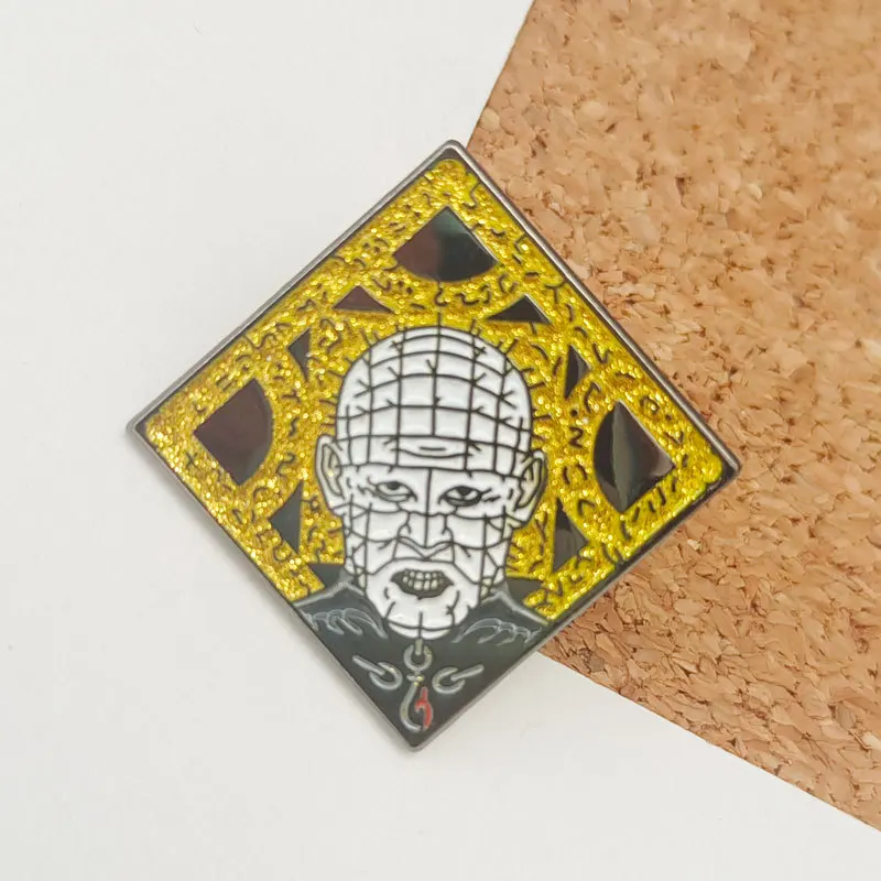 الإثارة نفس بروش أفلام الرعب الكلاسيكية المحيط المينا دبوس شارة التلبيب جمع المجوهرات هدية عيد ميلاد #2