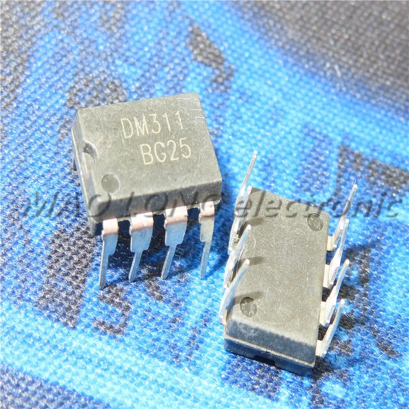 10PCS/LOT DM311 FSDM311 DIP-8 LCD power supply commonly used chips  New In Stock