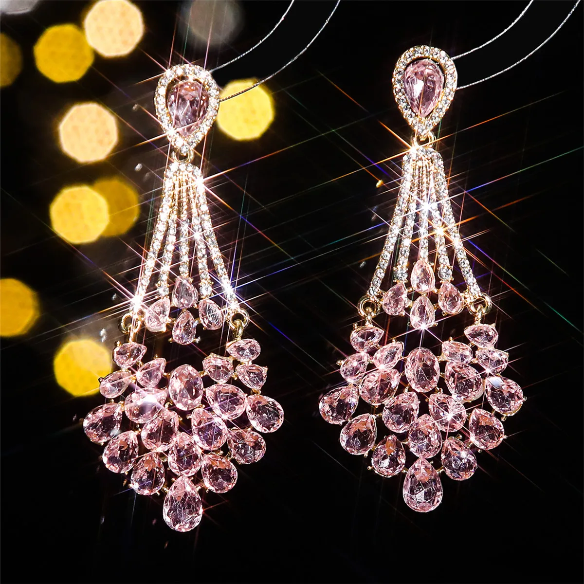 Vintage Crystal Drop Earrings Hollow out Rhinestone Dangle Earrings for Women Fashion Jewelry Gift