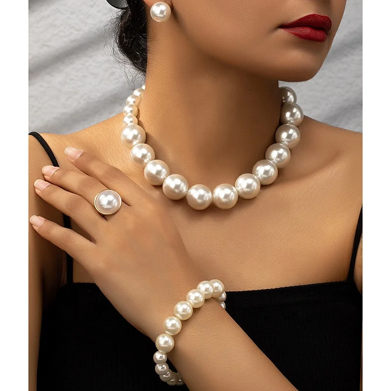 

Popular Round Pearl Necklace Bracelet Ring White Beaded Necklace Stud Earrings Bracelet for Women Wedding Party Jewelry Gifts