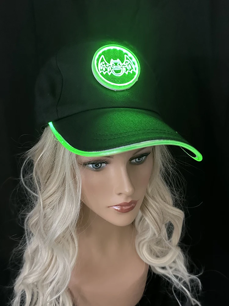 Neue coole Fledermaus-Baseballmütze für Jungen und Mädchen, modisches Dekor, leuchtende Mützen für die Nacht