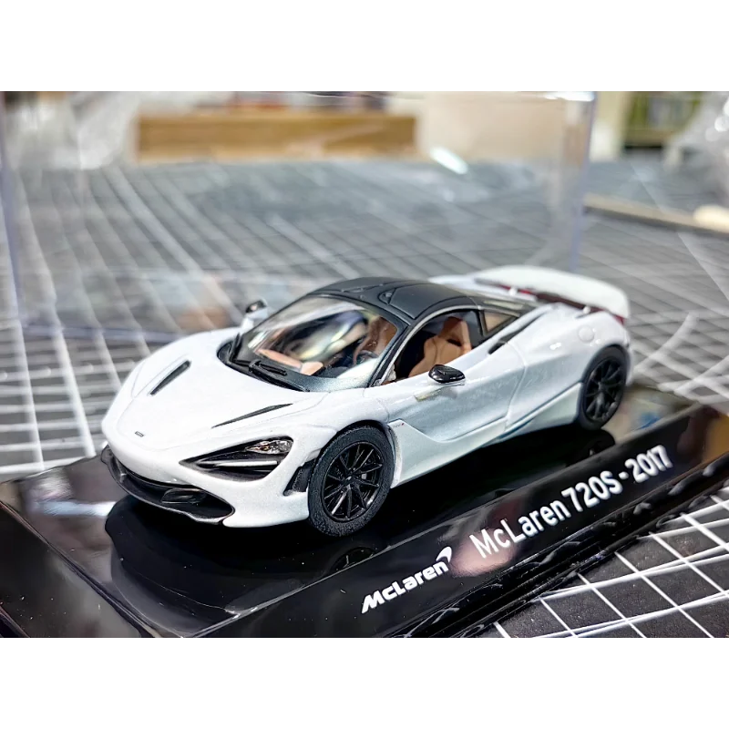 

Diecast LEO 1/43 Scale McLaren 720S 2017 Alloy Car Collectible Toy Gift Souvenir Display Ornament