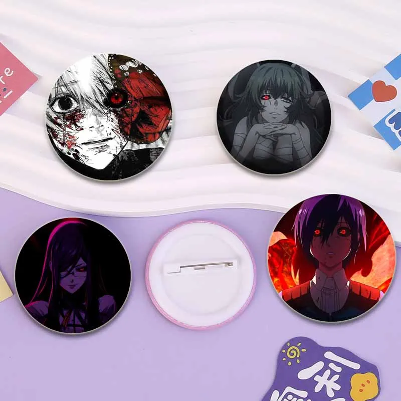 طوكيو الغول أنيمي زر دبابيس دبابيس الإبداعية المستديرة لحقيبة الظهر اكسسوارات الهدايا Kaneki كين جوزو سوزويا ري الكرتون شارة
