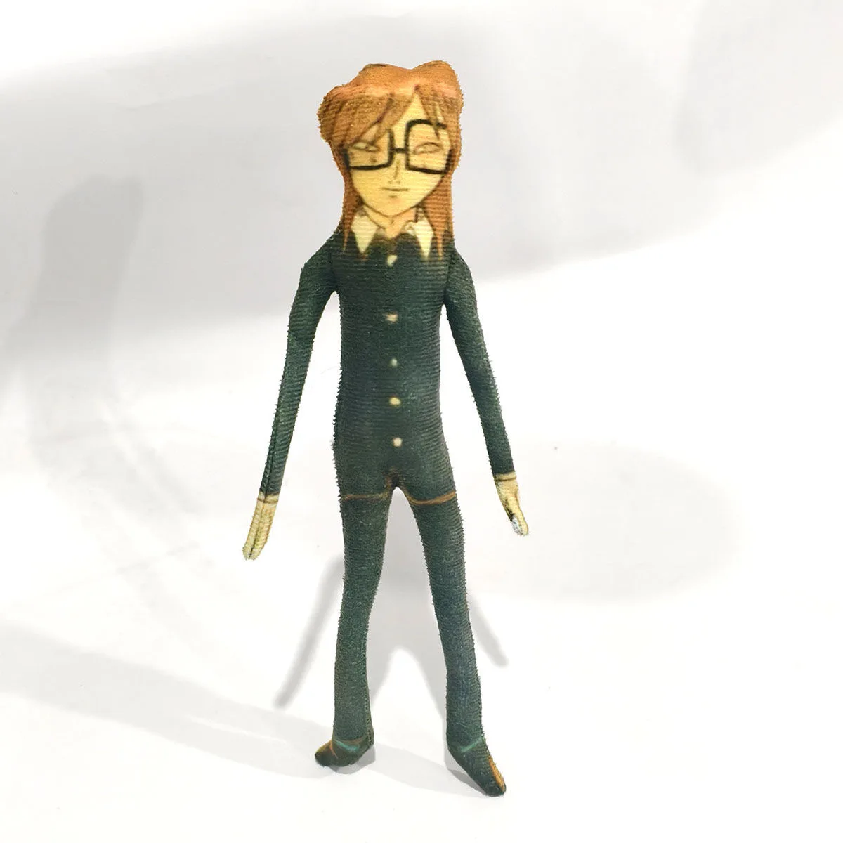 Ranfren Muñeca linda cosplay abstracta sin bordes blancos, esqueleto de alambre de hierro, estilo muñeca, periferia de juego de anime