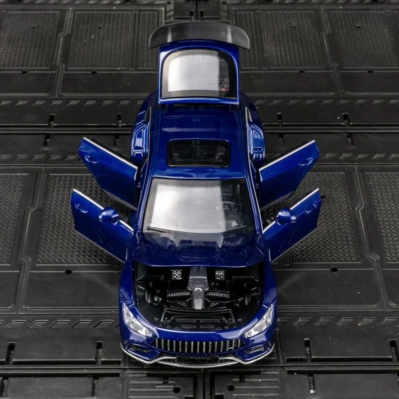 لنموذج سيارة مرسيدس GT63 سبيكة 1:32، يمكن فتح الأبواب سيارة لعبة للأطفال مع وظائف الصوت والإضاءة المحاكاة