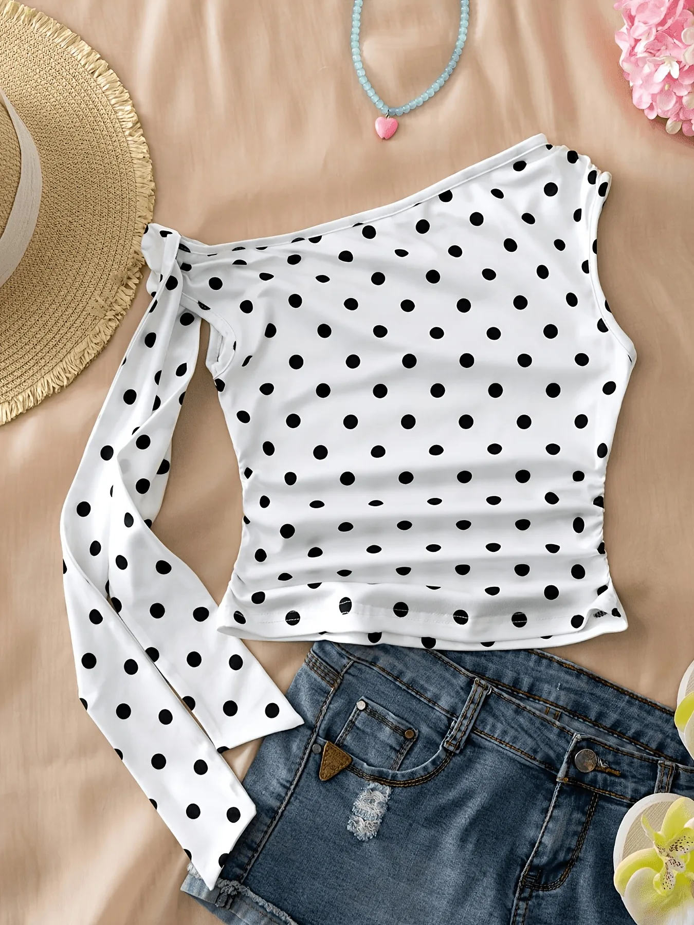 Girls Y2K Polka Dot One Sleeve Off Shoulder Shirred Crop Tee Fashion Casual Beach Party Figure-Flattering Blouse