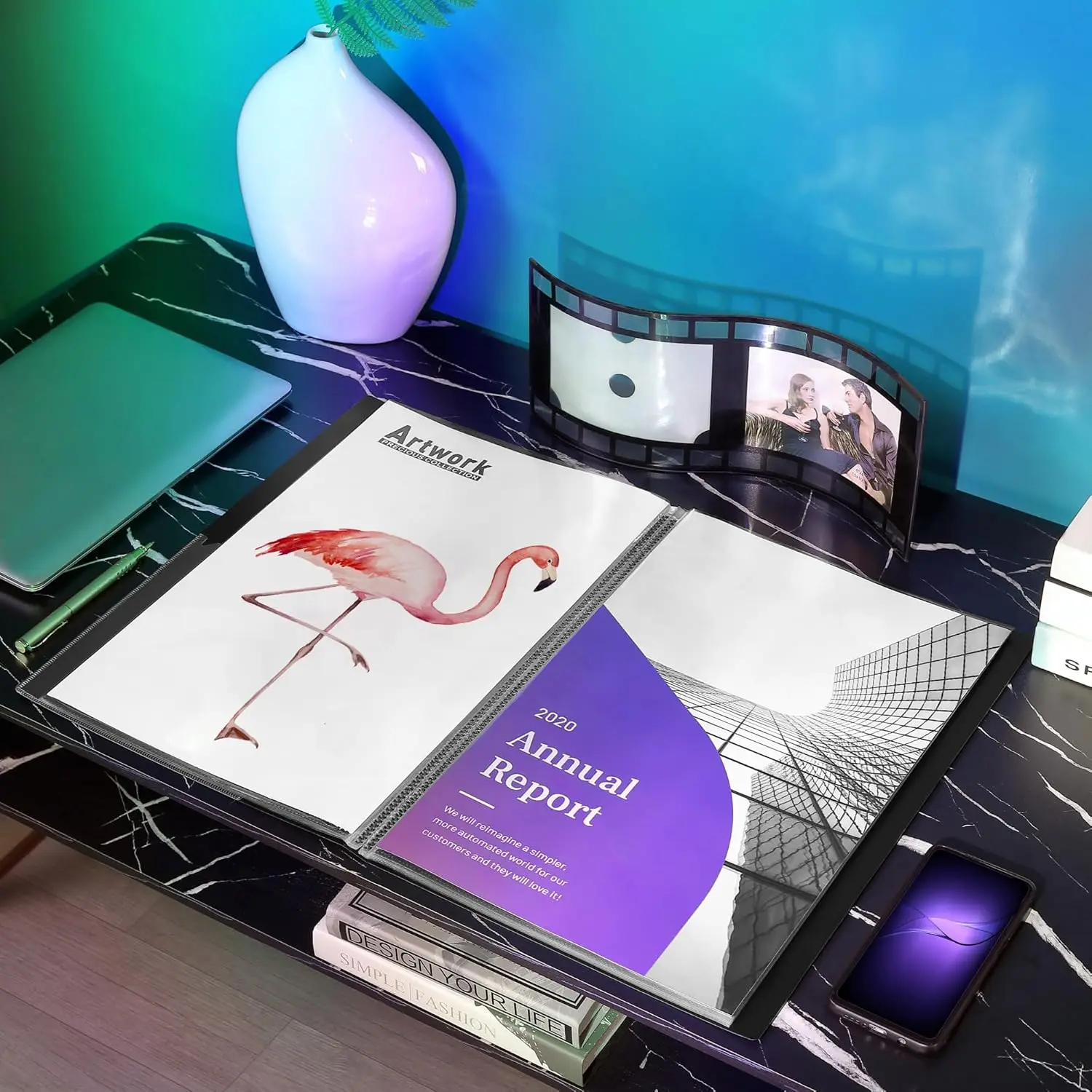 مجلد عالي التحمل مقاس 18 × 24 مع 30 أكمام شفافة، عرض 60 صفحة للأعمال الفنية والوثائق