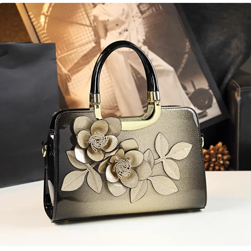 

Luxury handbag for women 2026 new fashionable leather mother bag, casual crossbody bag, shoulder bag, luxury women's bag