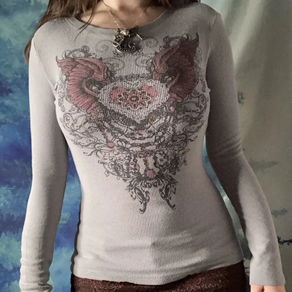 T-shirt à manches longues imprimé cœur rétro américain, style y2k, tricoté, polyvalent, décontracté, nouvelle collection printemps