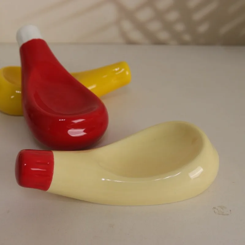 Cartoon Creative Squeeze Tomato Sauce Shape Sauce Dish Creative Cute Japanese Figure Base Ornament 13cm
