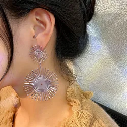 Exaggerated Metal Big Sunflower Pendant Earrings For Women Creative Geometric Earrings Casual Party Jewelry Set Girls Gift Y2K