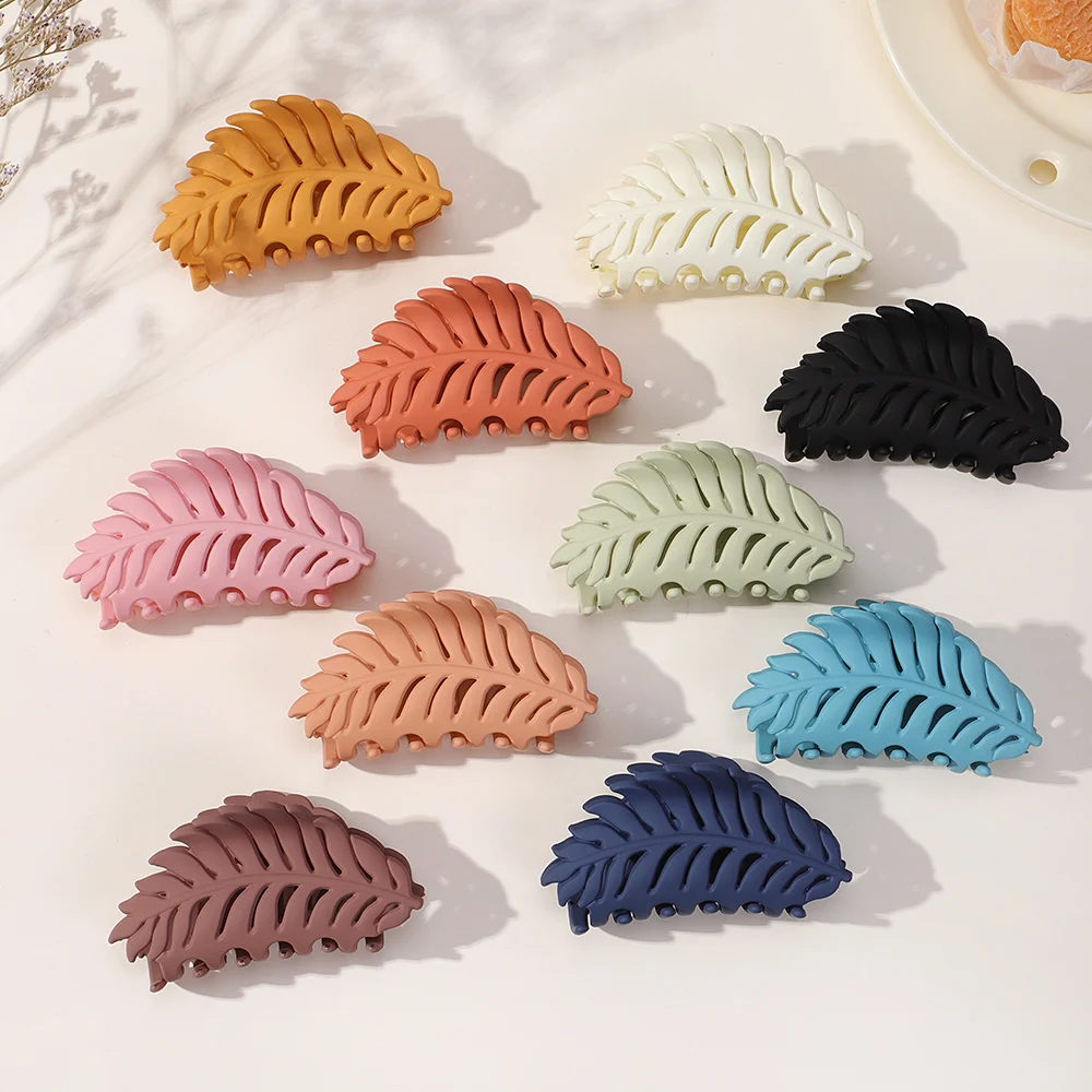 Solid Color Claw Clip Large Barrette Crab Hair Claws Bath Clip Ponytail Clip for Women Girls Hairpins Headwear Hair Accessories