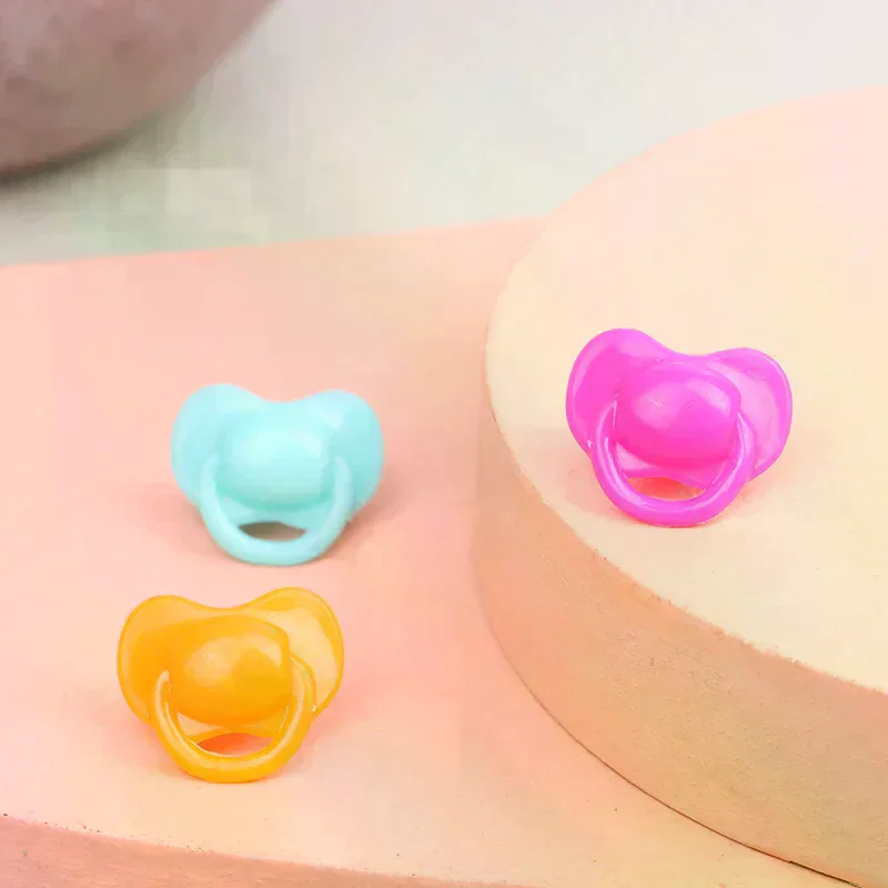 20Pcs Miniature Doll Pacifier Expression Pacifier Toy Accessories Plastic Toys Playhouse Toys Children's Doll House