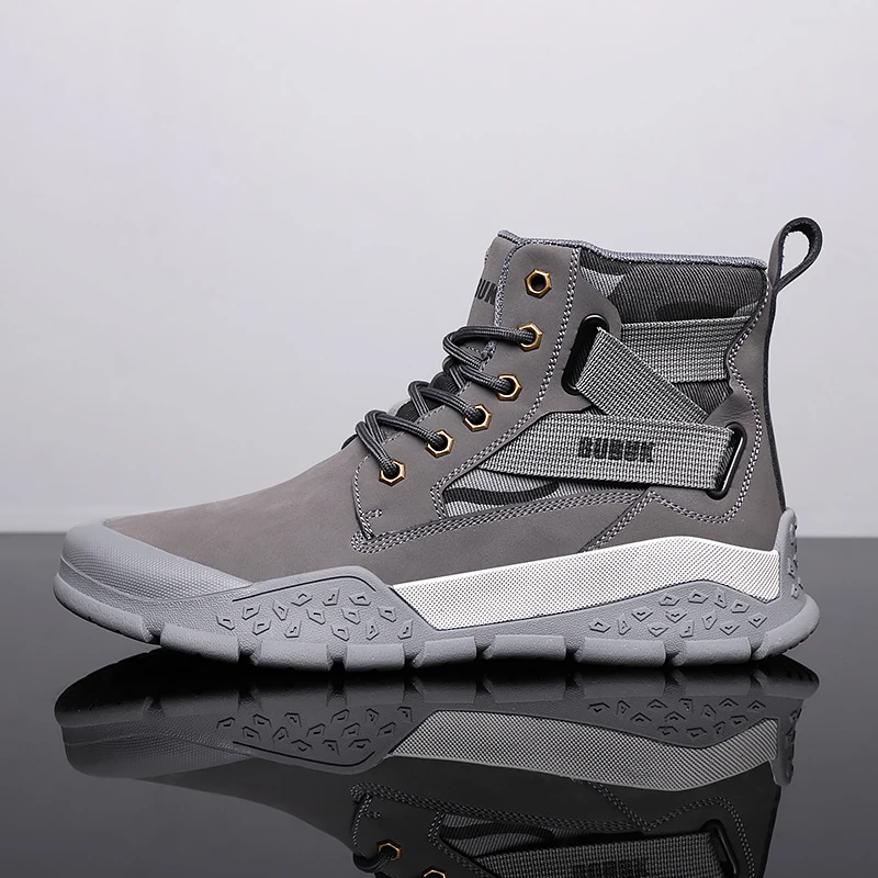 

Bubuk New Men's High-Top Boots, Fashionable Lace-Up Ankle Boots, Lightweight, Simple and Versatile Business Casual Men's Shoes, Stylish Motorcycle Short Boots, Suitable for Hiking, Outdoor Trekking, Running Shoes, All-Season Mid-Top Men's Boots