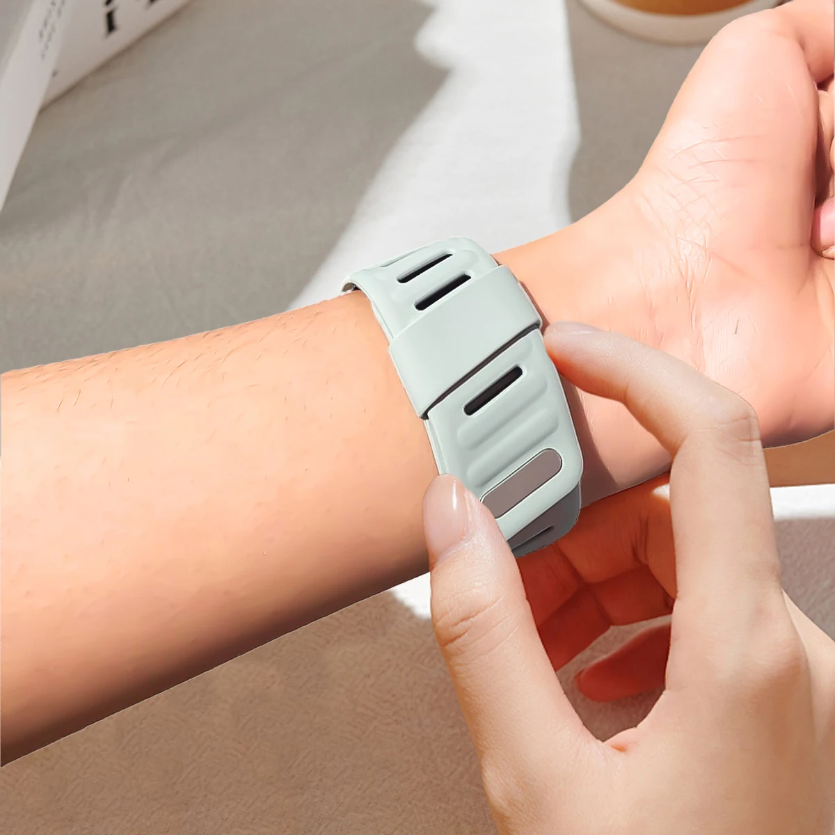 Silicone Sport Strap for Samsung Galaxy Watch 8/8classic 46mm Breathable Band for Galaxy Ultra 2025/7 47mm Two Tone Bracelet