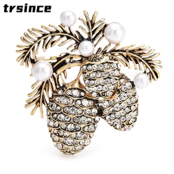 Classic Full Rhinestone Vintage Pine-nut Brooches Women Christmas Office New Year Lucky Plants Party Brooch Pins Jewelry Gifts