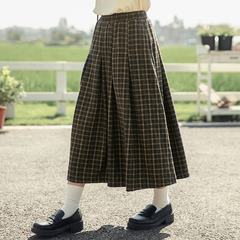 Women Fall Long Plaid Skirt with Pockets Vintage Brown High Waisted Pleated A Line Flare Wool Tartan Winter Skirts