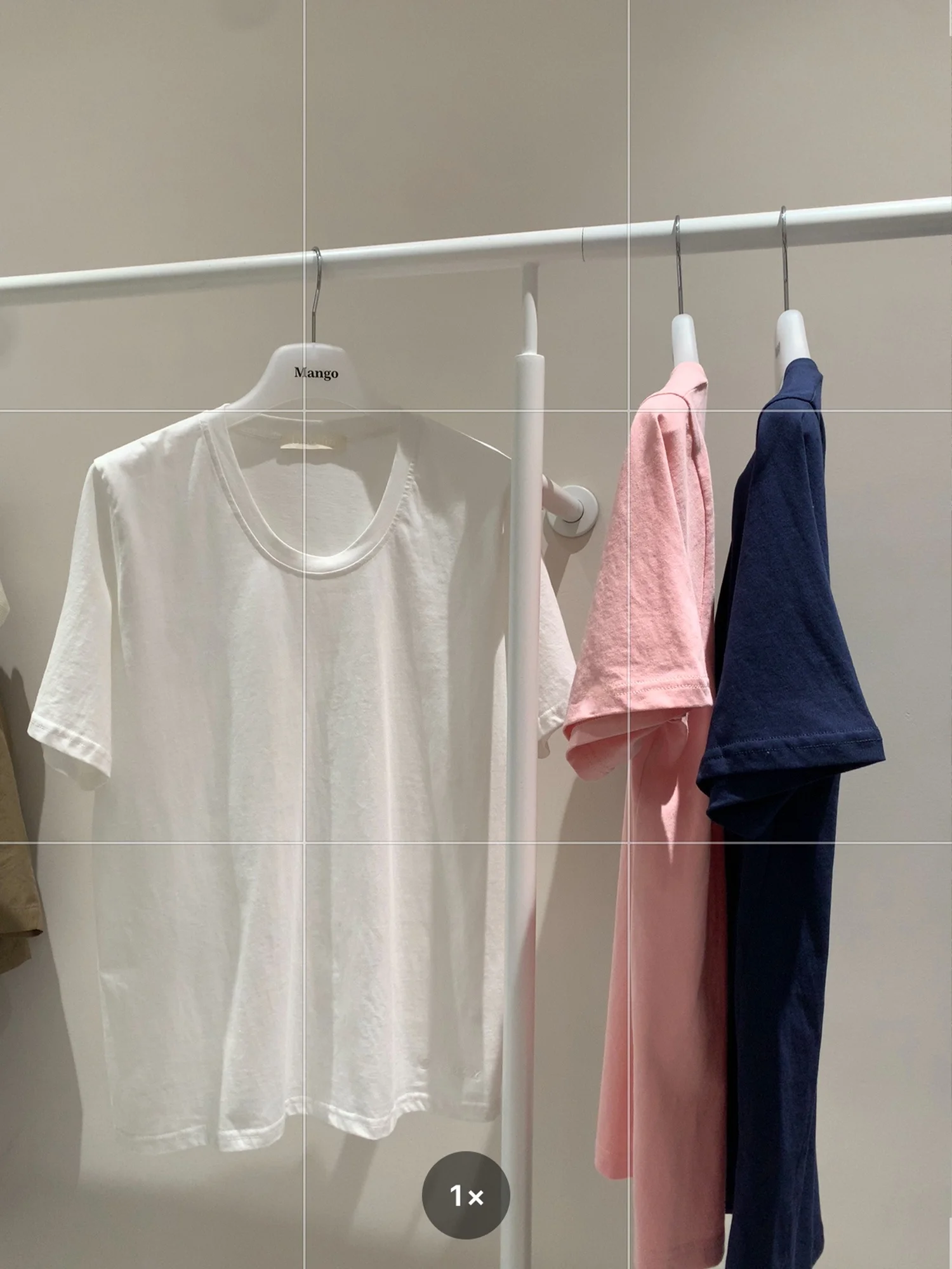 

LuttuceJennie Women's Short Sleeve T-Shirt Basic Style Korean Cotton round Neck Embroidery Slimming Effect Spring 2026