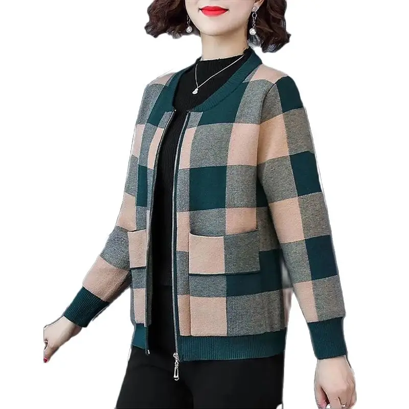 

Women's Jacket Spring Autumn Short Cardigan Coat Fashion Casual Plaid Femme Tops Middle-aged Mother Jackets 5XL W2318