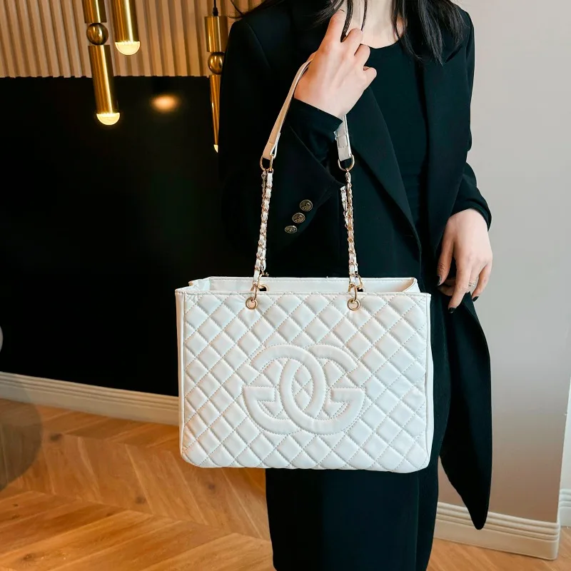 

Classic Paris Style Women Shoulder Bag Luxury Leather Crossbody Tote High End Handbag Vintage Designer