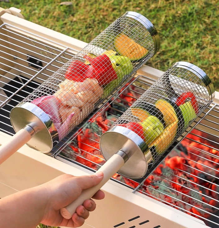 

1pc Wood-Handled Barbecue Grill Cage Grill Cage Perfect For OutdoorGrilling Camping Grill Accessories Tool Gifts For Camping BBQ