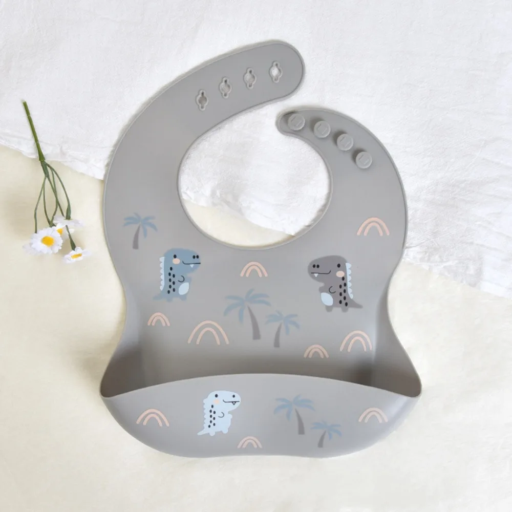

Soft Baby Feeding Bib​ Skin-Friendly ​Easy to Clean​ ​Adjustable Drool Bib​ ​Fashionable Design​ ​Adjustable Neckband​